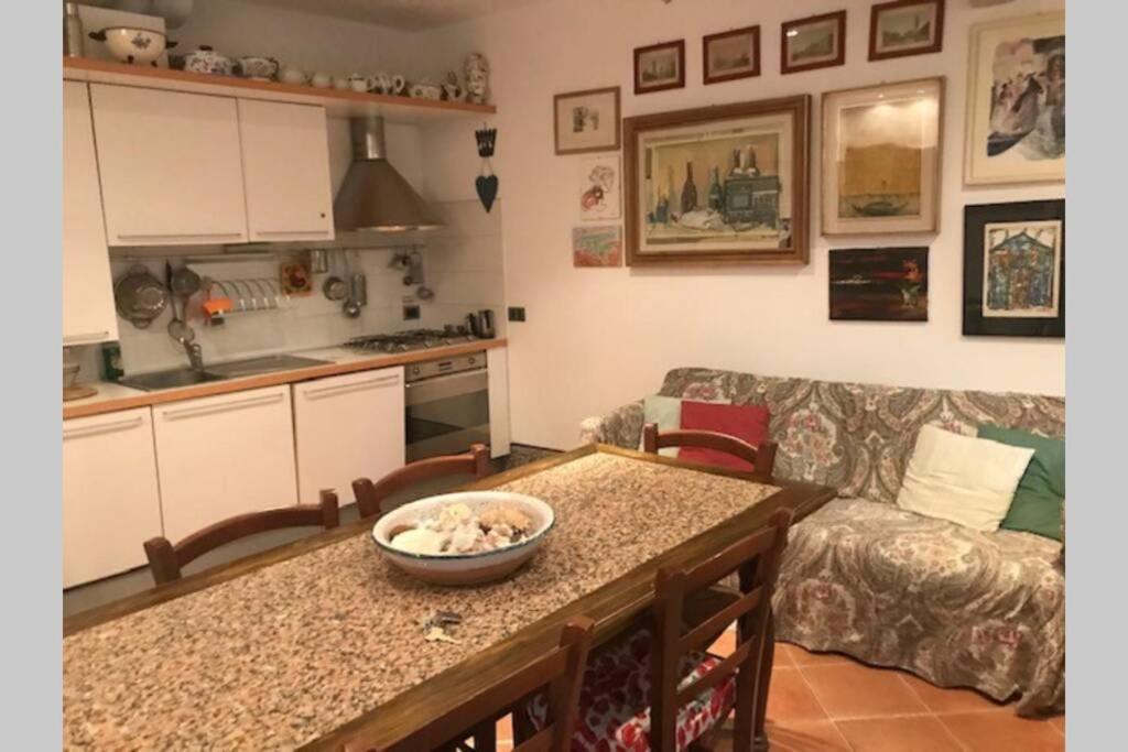 Appartamento Tipico Con Corte Privata Venedig Exterior foto